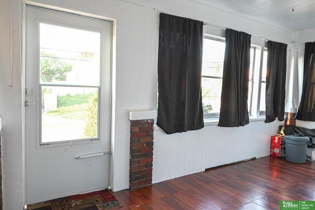 1911 W Street, Omaha, NE 68107