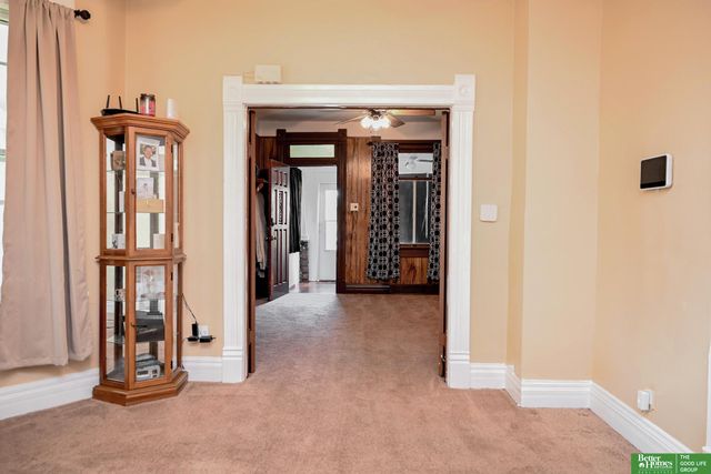 1911 W Street, Omaha, NE 68107