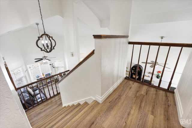 11404 Jimrik Avenue, Bakersfield, CA 93312