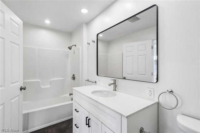 7802 Avon Lake Road, Lodi, OH 44254
