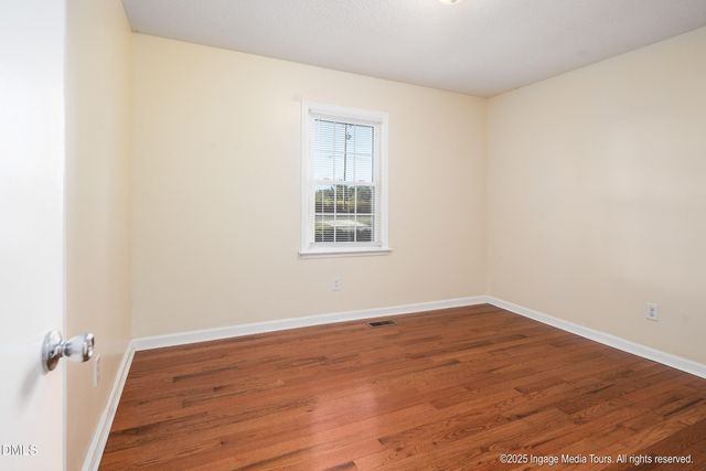 305 British Road, Kinston, NC 28501