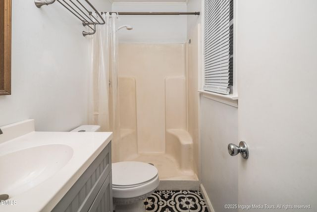 305 British Road, Kinston, NC 28501