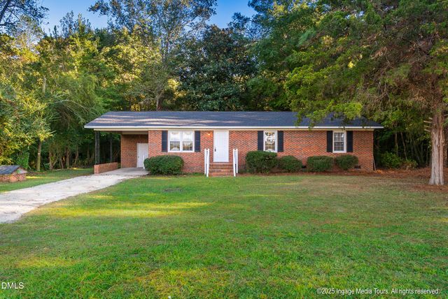 305 British Road, Kinston, NC 28501