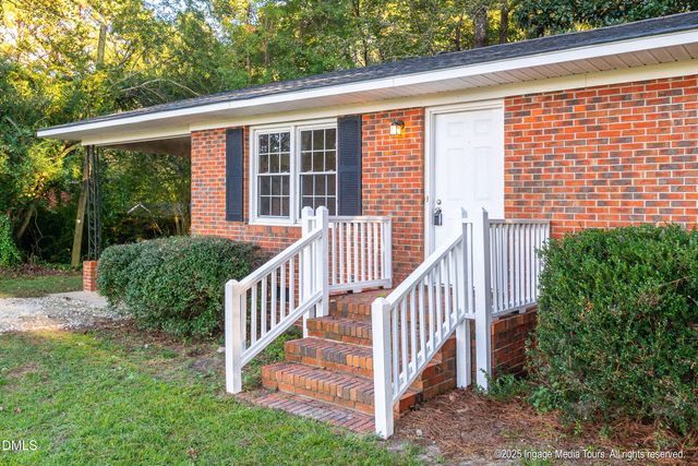 305 British Road, Kinston, NC 28501