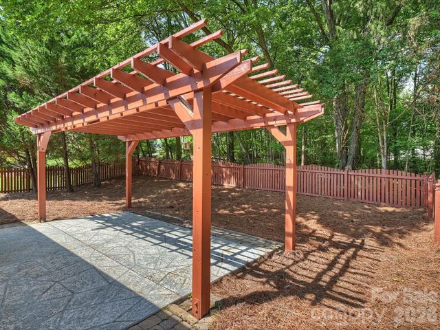 12332 Bobhouse Drive, Charlotte, NC 28277