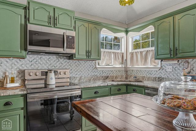 1209 Hidden Valley Drive, Jonesboro, AR 72404
