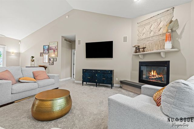 2333 Longmeadow Street, Grand Rapids, MI 49504