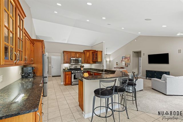 2333 Longmeadow Street, Grand Rapids, MI 49504