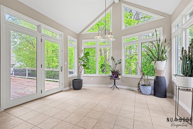 2333 Longmeadow Street, Grand Rapids, MI 49504