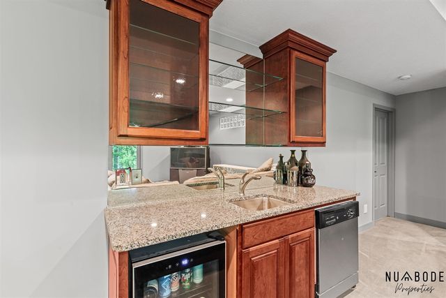 2333 Longmeadow Street, Grand Rapids, MI 49504