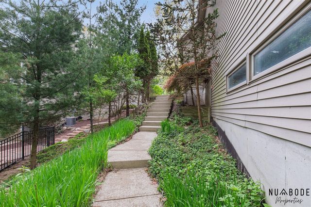 2333 Longmeadow Street, Grand Rapids, MI 49504