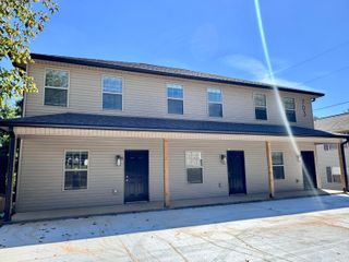 703 E Mt Vernon Street B, Somerset, KY 42501