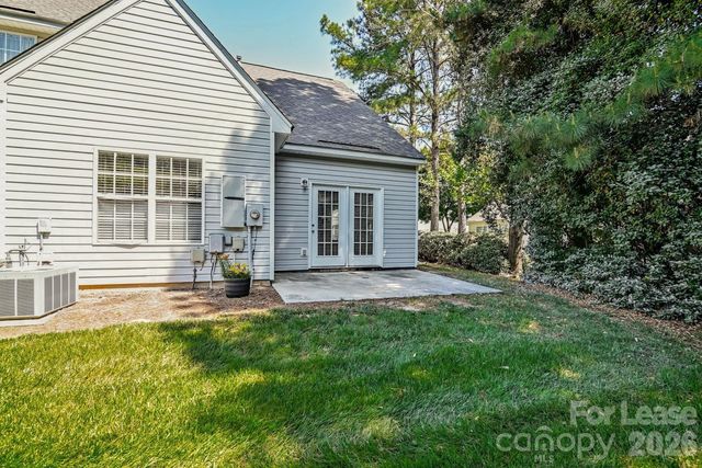 10630 Sleigh Bell Lane, Charlotte, NC 28216