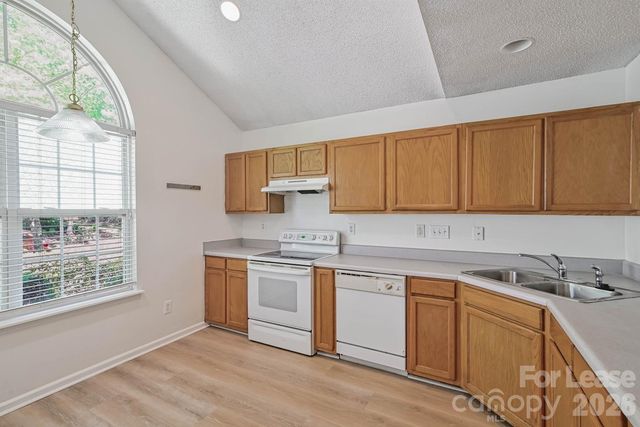 10630 Sleigh Bell Lane, Charlotte, NC 28216