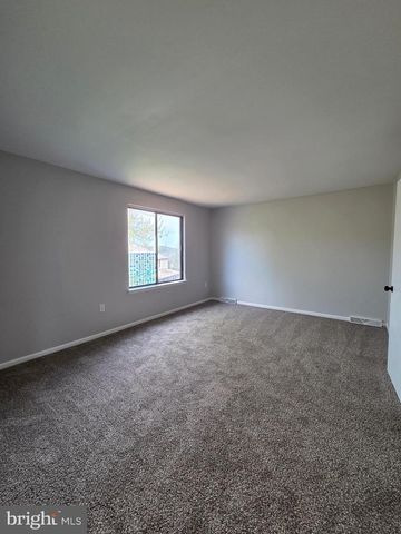 65-3 AZALEA WAY, Reading, PA 19606