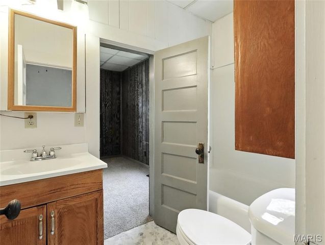 300 E Clouse Street, Mountain Grove, MO 65711