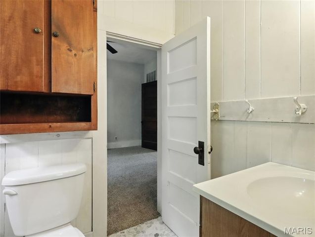 300 E Clouse Street, Mountain Grove, MO 65711