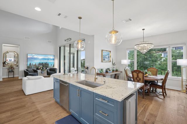 101 Cascading Water PL, Austin, TX 78734