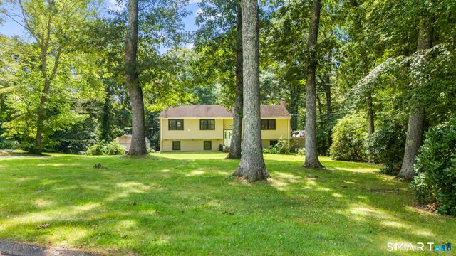 67 Winterberry Circle, Westbrook, CT 06498