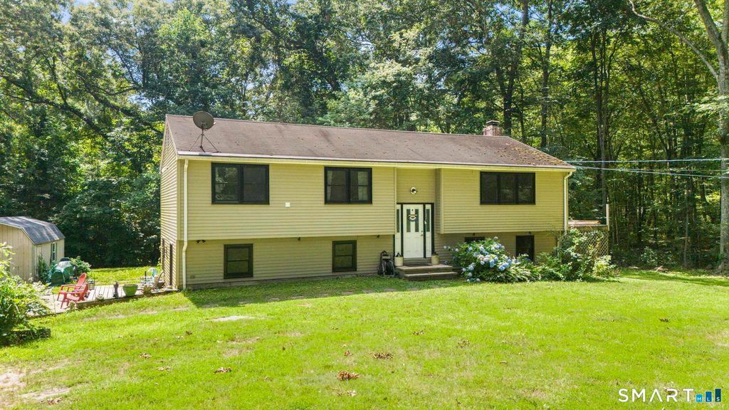 67 Winterberry Circle, Westbrook, CT 06498