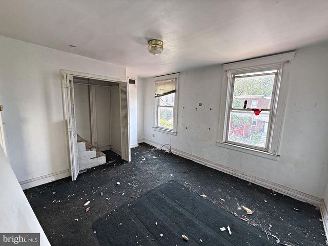 3214 RAVENWOOD AVE, Baltimore, MD 21213