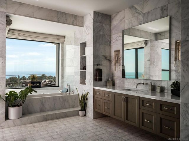 5416 Candlelight Dr, La Jolla, CA 92037