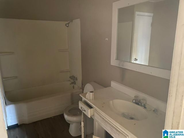 705 5TH AVENUE, Birmingham, AL 35228