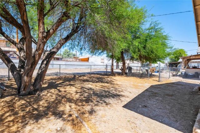 518 A St, Needles, CA 92363