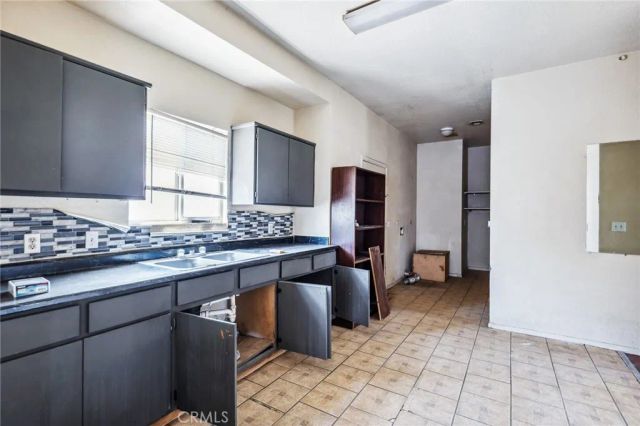 518 A St, Needles, CA 92363