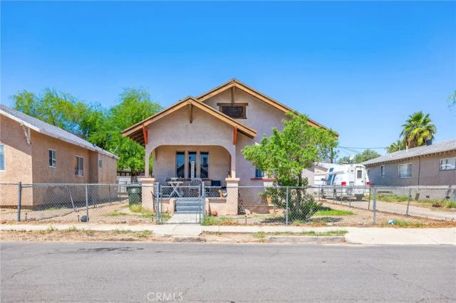 518 A St, Needles, CA 92363