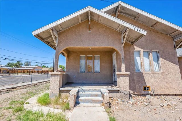 518 A St, Needles, CA 92363
