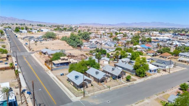 518 A St, Needles, CA 92363