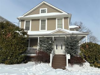 24 Alice Court 1st Floor, East Rockaway, NY 11518