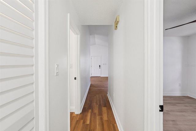 2800 13TH AVENUE N, St Petersburg, FL 33713