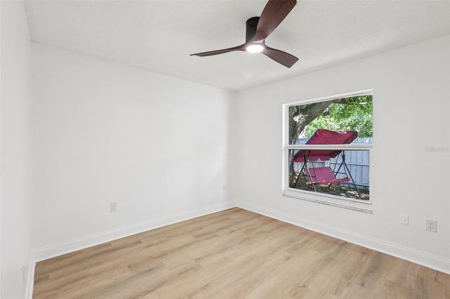 2800 13TH AVENUE N, St Petersburg, FL 33713