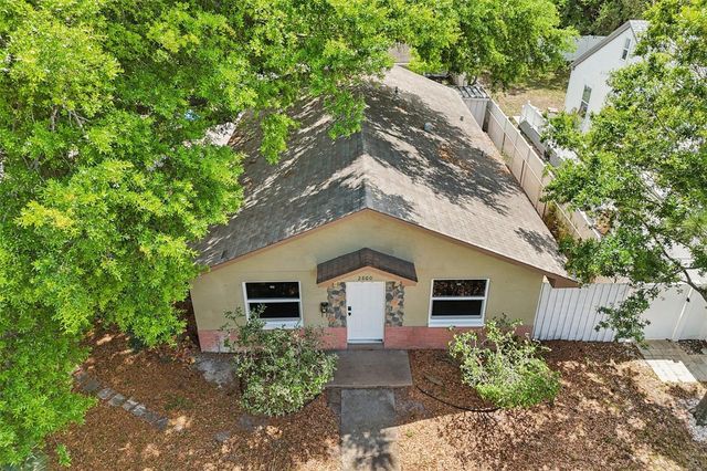 2800 13TH AVENUE N, St Petersburg, FL 33713