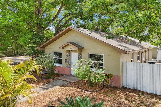 2800 13TH AVENUE N, St Petersburg, FL 33713