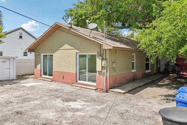 2800 13TH AVENUE N, St Petersburg, FL 33713