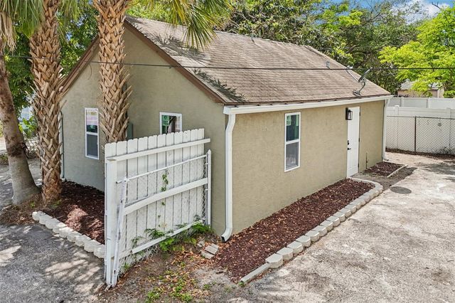 2800 13TH AVENUE N, St Petersburg, FL 33713
