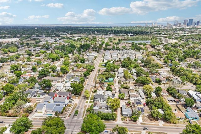 2800 13TH AVENUE N, St Petersburg, FL 33713