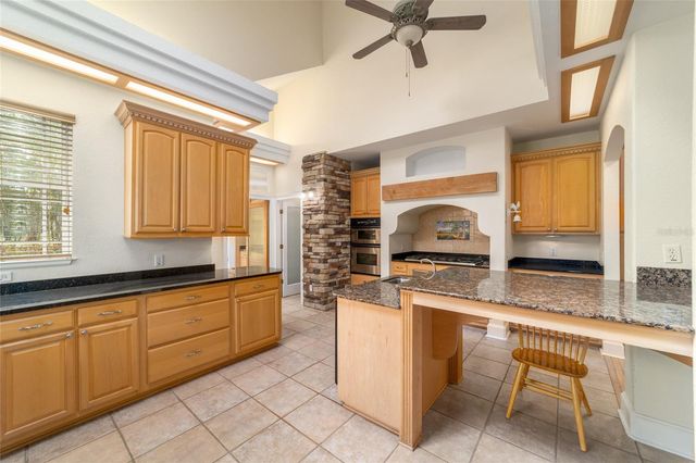 16638 N HIGHWAY 329, Reddick, FL 32686