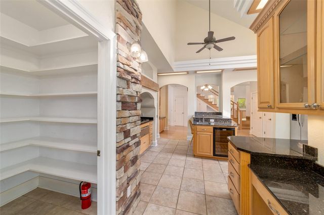 16638 N HIGHWAY 329, Reddick, FL 32686