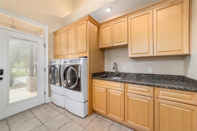 16638 N HIGHWAY 329, Reddick, FL 32686