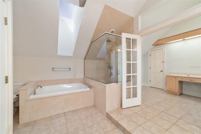 16638 N HIGHWAY 329, Reddick, FL 32686