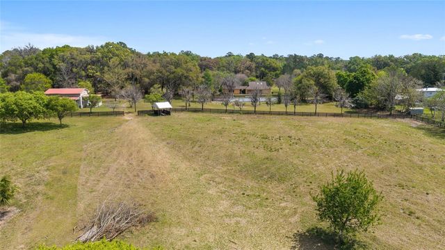 16638 N HIGHWAY 329, Reddick, FL 32686