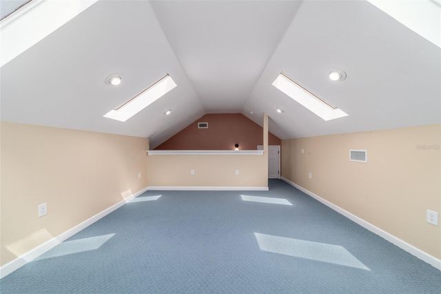 16638 N HIGHWAY 329, Reddick, FL 32686