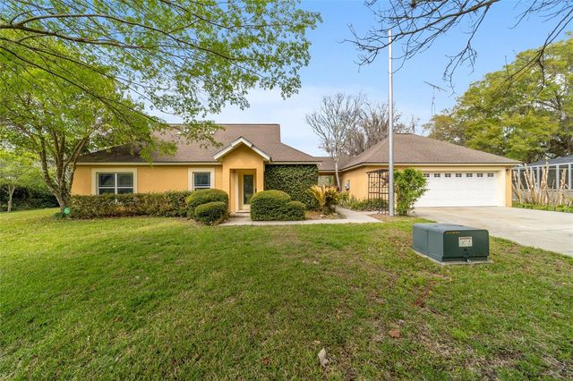 16638 N HIGHWAY 329, Reddick, FL 32686