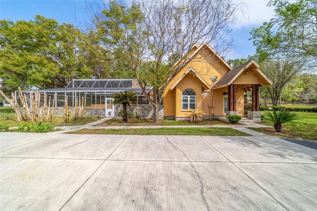 16638 N HIGHWAY 329, Reddick, FL 32686