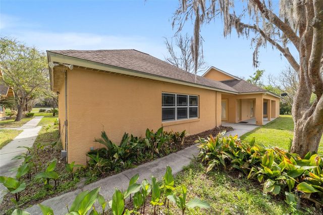 16638 N HIGHWAY 329, Reddick, FL 32686