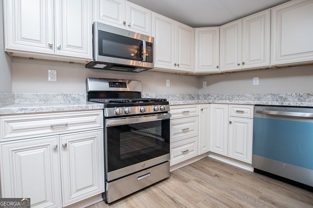 74 Spring Lane, Carrollton, GA 30116